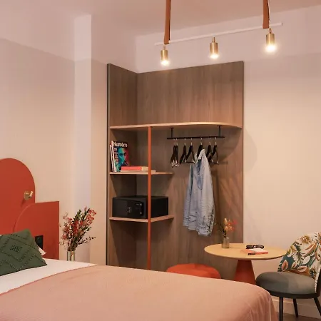 Hotell Ibis Styles Santa Justa 3*