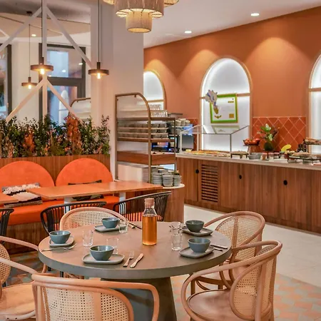 Hotell Ibis Styles Santa Justa 3*