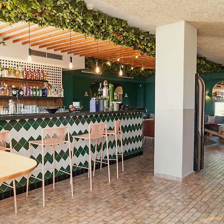 Hotel Ibis Styles Santa Justa 3*