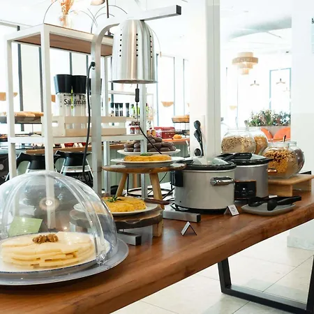 Ibis Styles Santa Justa Seville